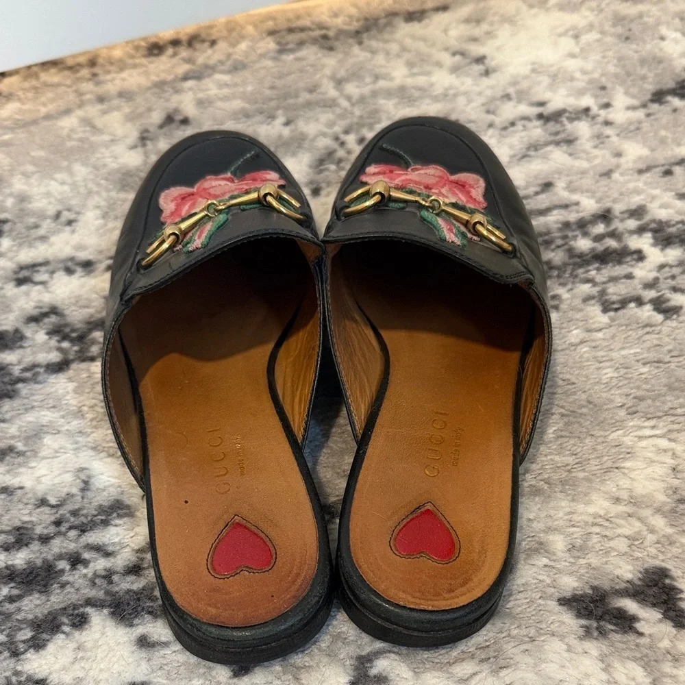 GUCCI Floral Embroidered Black Loafer mules size 6 - Picture 3 of 4